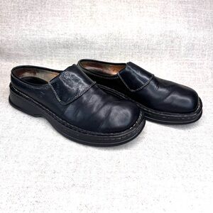 BORN Black Leather Clogs women's size 8 slip-on comfort mules Y2K Grunge